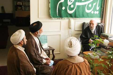 تصاویر/دیدار رئیس مجتمع آموزش عالی اصفهان با  آیت الله ناصری