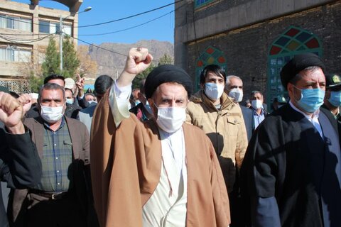 تصاویر/ راهپیمایی مردم خرم آباد در حمایت از مردم یمن