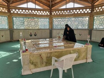 بازدید پرفسور سیده بلقیس فاطمه حسینی از جامعه‌الزهرا(س)