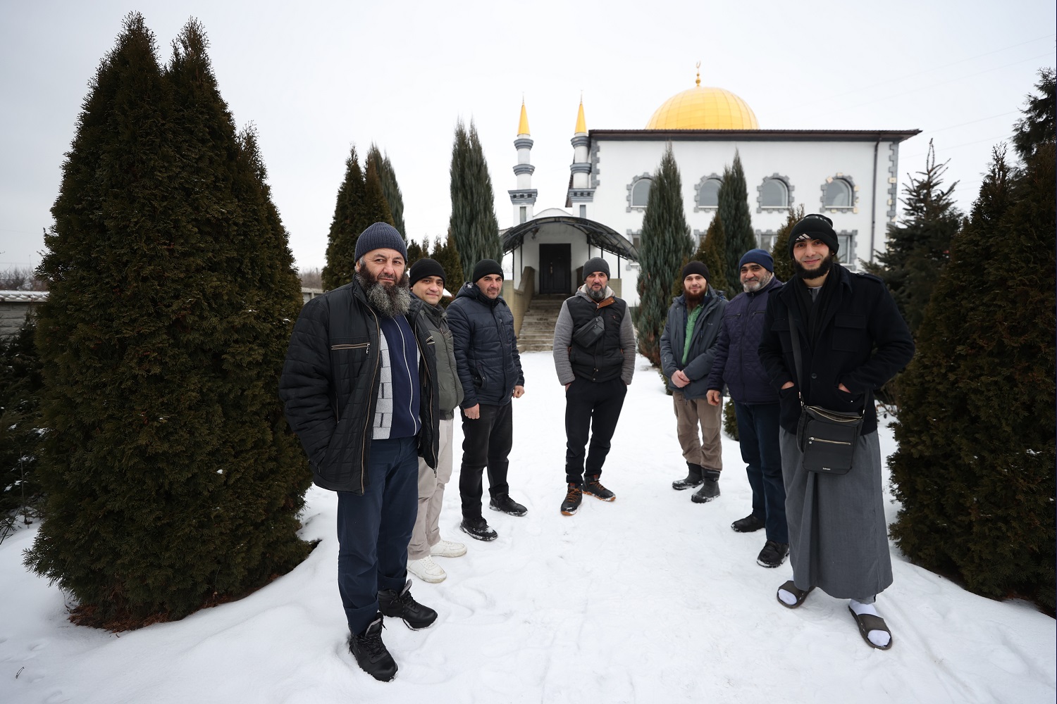 Amid tensions, Muslims in eastern Ukrainian town hopeful for peace