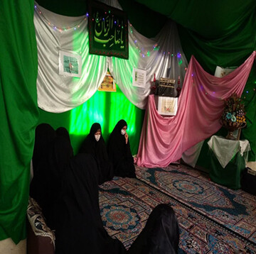 تفاوت نگاه اسلام و غرب به زن