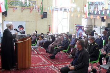 تصاویر / مراسم آغاز دهه فجر و بزرگداشت آیت الله العظمی صافی(ره) در مدرسه علمیه آخوند(ره)