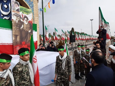 تصاویر/ گلباران تمثال مبارک امام و رژه موتورسوران در کاشان به مناسبت گرامی داشت 12  بهمن