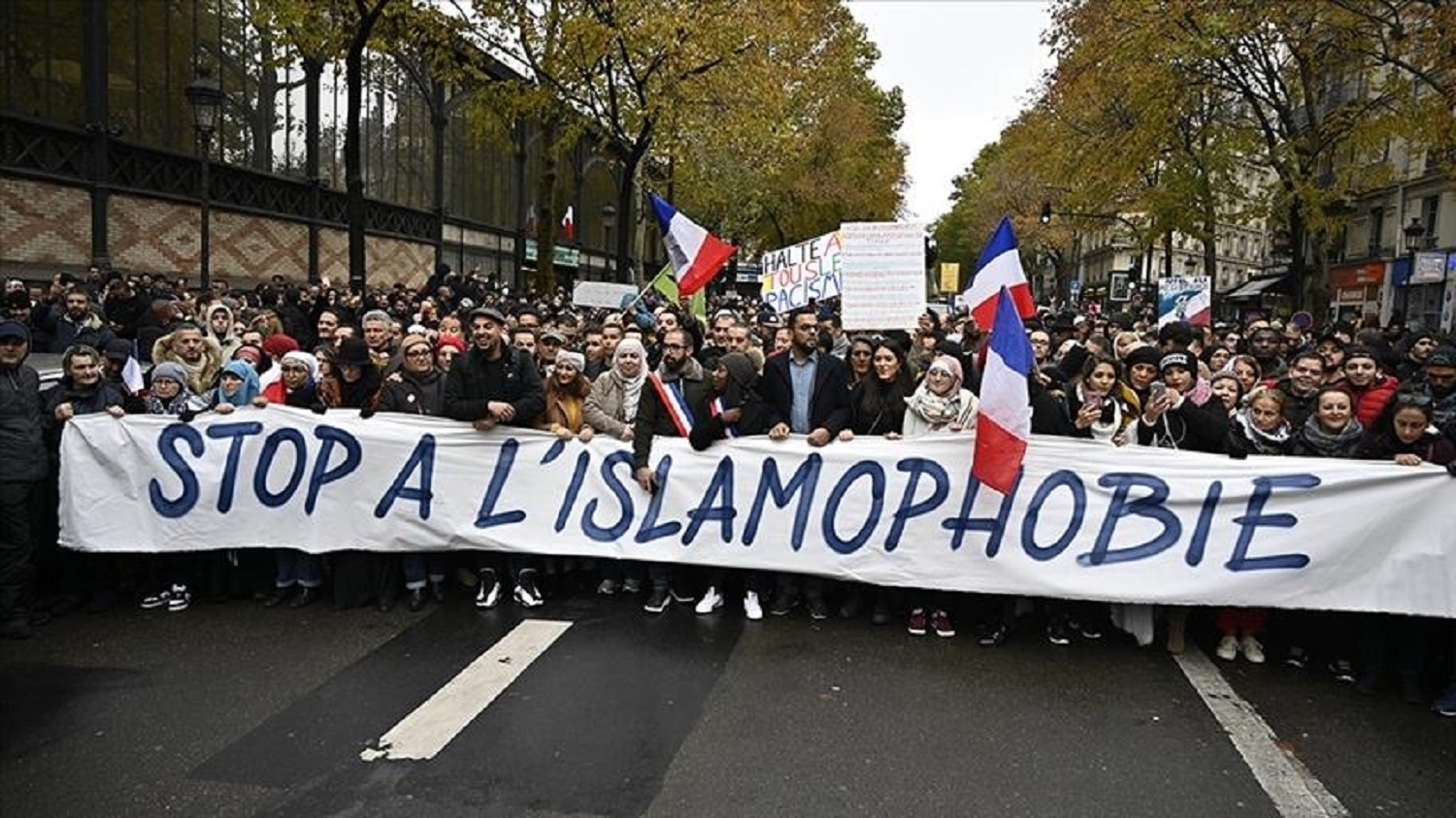 Islamophobic attacks continue across France