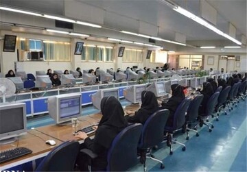 اشتغال زنان؛ مزیت ها و آسیب ها | اسلام چه الگویی را پیشنهاد می دهد