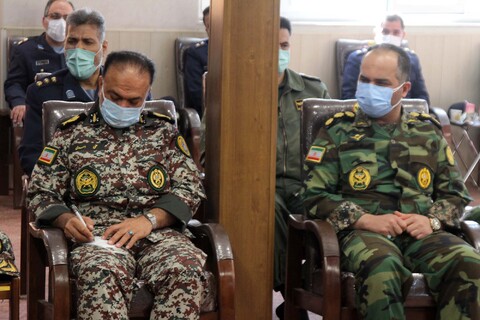 تصاویر / دیدار فرماندهان و خلبانان نیروی هوایی ارتش با نماینده ولی فقیه در همدان