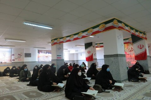 تصاویر/ برگزاری جشنواره قرآنی در مدرسه علمیه الزهرا (س) شاهین دژ