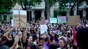 هزاران نفر در سراسر اروگوئه علیه فرهنگ تجاوز جنسی راهپیمایی کردند
