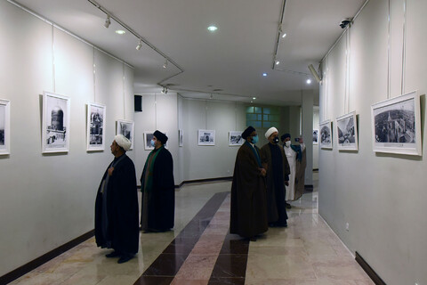 تصاویر/ عراق کے علمائے کرام کا حرم مطہر رضوی کے میوزیم کا دورہ