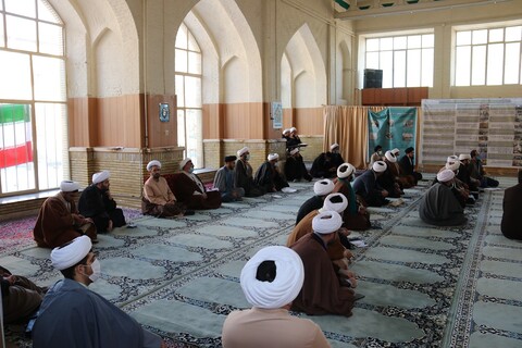 تصاویر/ جلسه آموزش مدیریت مساجد در تبلیغات اسلامی آذربایجان غربی