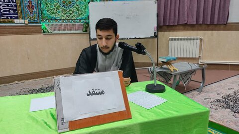 تصاویر/ برگزاری کرسی آزاد اندیشی در مدرسه علمیه امام علی(ع) سلماس