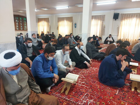 تصاویر/ محفل انس با قرآن کریم در مدرسه علمیه حضرت ولیعصر(عج) تبریز