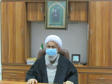 حوزه علمیه سیاسی باشد، اما سیاست‌زده نشود