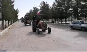 فیلم | راهپیمایی تراکتوریِ کشاورزان اصفهانی در ۲۲ بهمن