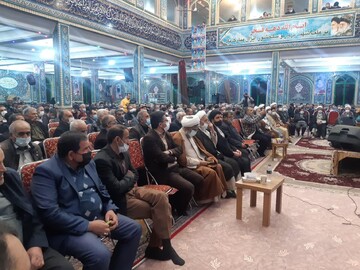 تصاویر/ یادواره ۷۲ شهید فین کاشان