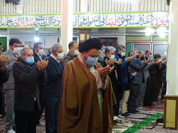 تصاویر/ حضور مردم شهرهای مختلف آذربایجان غربی در نماز جمعه