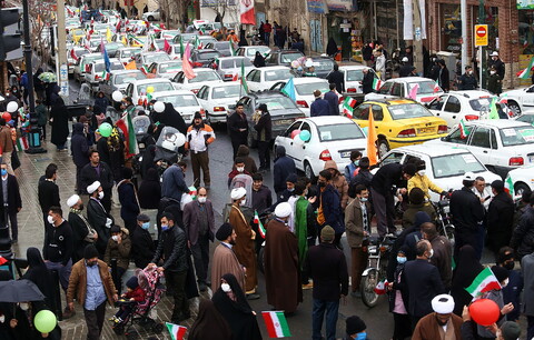 تصاویر راهپیمایی 22 بهمن در قم