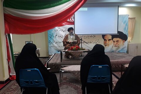 راهبرد مدرسه محوری طلبه تراز انقلاب اسلامی تربیت می کند