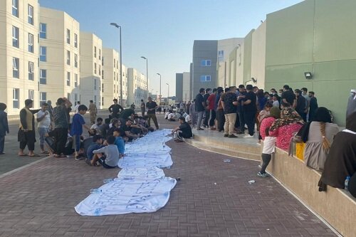 از سرگردانی ۱۲ هزار مهاجر افغانستانی در امارات تا تهدید به اعتصاب غذا 
