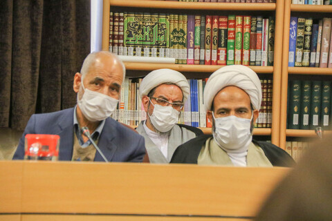 تصاویر/نشست تخصصی نهج البلاغه با حضور اساتید دروس خارج حوزه علمیه اصفهان