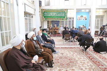 تصاویر / مراسم جشن میلاد امیرالمومنین(ع) در بیت آیت الله العظمی فاضل لنکرانی(ره)