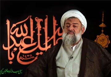 روحانیون همواره در خط مقدم دفاع از انقلاب اسلامی هستند