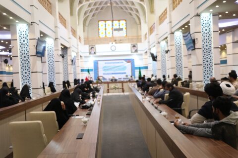 تصاویر| سلسه نشست های رسانه ای فارس توییت با حضور حجت الاسلام والمسلمین پناهیان