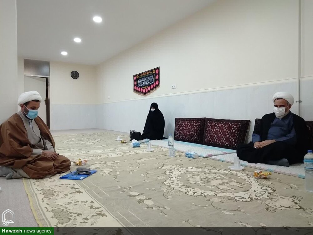 دیدار مدیر حوزه‌های علمیه خواهران با نماینده ولی‌فقیه در خوزستان + عکس
