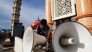 "اذان ہوئی تو گانے بجائیں گے"، ہندو انتہا پسندوں نے مسجد کے سامنے اسپیکر لگا دیے