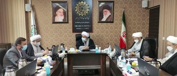 نشست بررسی پیش نویس تفاهم نامه همکاری چند نهاد حوزوی در قم