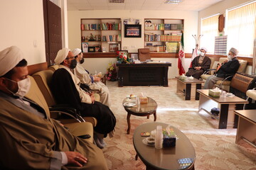 استفاده از همه ظرفیت‌ها برای معرفی حوزه‌های علمیه به جوانان