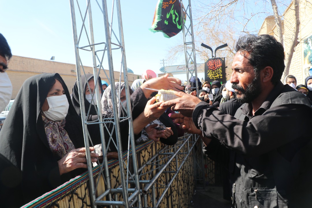 میزبانی ۳۷ موکب خارجی از زائران نیمه شعبان قم