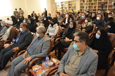 تصاویر/ دیدار شاعران با نماینده ولی فقیه در آذربایجان غربی