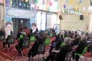 تصاویر / مراسم جشن عیدمبعث در مدرسه علمیه آیت الله آخوند(ره) همدان