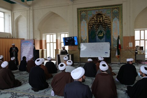 تصاویر/کارگاه آموزشی  طلاب و ائمه جماعات ارومیه در تبلیغات اسلامی