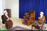 بالصور/ مدير الحوزات العملية في إيران يلتقي بسماحة آية الله جوادي الآملي بقم المقدسة