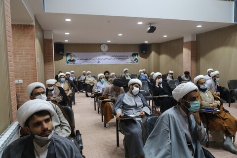 تصاویر/ برگزاری نشست علمی جایگاه فقه و نقش فقیه در نظام سازی در حوزه علمیه خوزستان