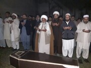 پشاور دھماکہ میں شہید خطیب مسجد مولانا ارشاد حسین خلیلی کی نماز جنازہ ادا کردی گئی، جسدخاکی ڈیرہ اسماعیل خان منتقل