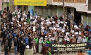 تصاویر/ امام خمینی میموریل ٹرسٹ کرگل کے زیر اہتمام پشاور میں شیعہ نسل کشی کے خلاف زبردست احتجاج