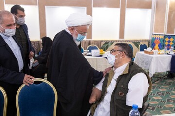 تصاویر/ مراسم تجلیل از جانبازان با حضور نماینده ولی فقیه در یزد