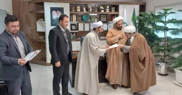 فعالان و خادمان نماز محیط زیست آذربایجان شرقی تجلیل شدند