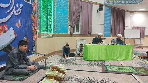 تصاویر/ محفل انس با قرآن کریم در مدرسه علمیه امام علی(ع) سلماس