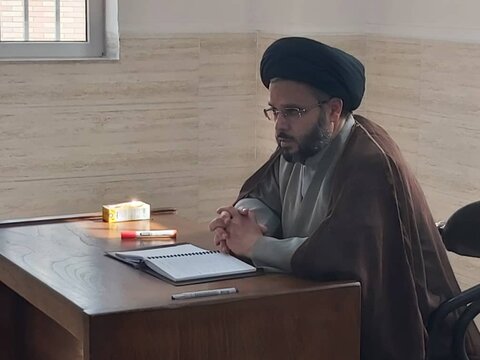 تصویر/ دوره دانش افزایی اساتید فقه مدارس علمیه هرمزگان و آزمون پایانی دوره مقدماتی مشاوره اسلامی طلاب هرمزگان