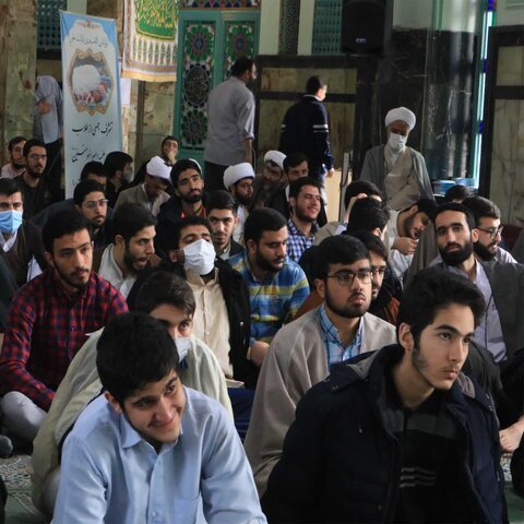 تصاویر/ مراسم عمامه گذاری جمعی از طلاب جامعه علمیه امیرالمؤمنین علیه السلام تهران