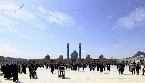 تصاویر/ حال و هوای مسجد مقدس جمکران در روز میلاد امام زمان(عج)