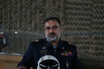 حاج قاسم گفتند «حماسه خلبانان در دفاع از حرم کمتر از مدافعان روی زمین نبود»