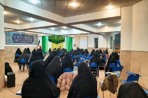 تصاویر/ جشن نیمه شعبان در مدرسه علمیه الزهرا (س) ارومیه