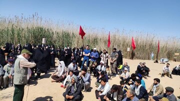 فیلم | حضور مردم کاشان در سرزمین‌ نور