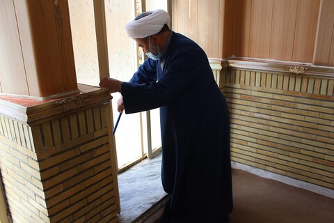 تصاویر/ غبار روبی مساجد ارومیه در آستانه ماه مبارک رمضان