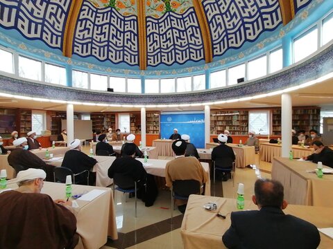 تصاویر/ بیستمین گردهمایی روحانیون و مبلغین آلمان، هلند و بلژیک در مرکز اسلامی هامبورگ